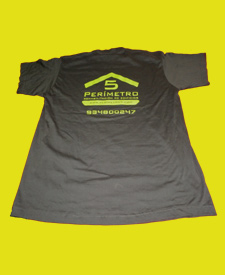 DISEÑO Y ESTAMPACIÓN DE ROPA LABORAL Y MERCHANDISING CORPORATIVO: Camisetas, Sudaderas, Chalecos, Camisas, Pantalones, Bolsas,... Barcelona